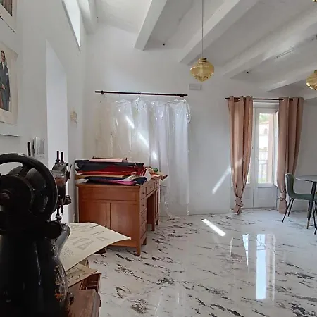 La Del Sarto Bed & Breakfast *